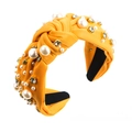 Gelber barocker Knotenstirnband aus Stoff mit Perlen und Strass auf weißem Grund - Gelb