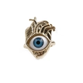 Vergoldeter anatomischer Herzring mit blauem Zirkon-Auge auf weißem Hintergrund - Grün