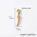 Golden stainless steel horn pendant with lobster clasp for DIY jewelry designs - D191 Gold Chili Pendant