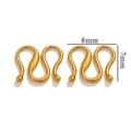 Detailansicht der 18k vergoldeten S-Haken-Schmuckverbinder mit den Maßen 8mm x 7mm - Kleiner M-Haken (8mmx7mm) / Gold