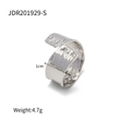 Anillo ajustable de acero inoxidable plateado con textura martillada y 1cm ancho - Estilo Plateado (JDR201929-S)