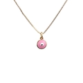 Collana dorata con ciondolo a cerchio malocchio rosa su sfondo bianco pulito - Rosa