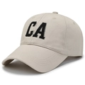Casquette de baseball en coton beige avec broderie CA noire aux bords effilochés - Réglable / Poche zippée