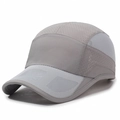 Casquette de baseball grise unisexe séchage rapide avec mesh respirant et perforations - Réglable / Gris clair