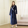 Accappatoio in flanella blu scuro con profili bianchi e cintura per le donne - M / Blu navy-Donna