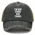 Dettaglio della visiera in denim lavato e della rete del cappello trucker con stampa I'M BOB - Taglia unica / Verde Militare