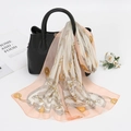 Elegante borsa a mano in pelle nera con sciarpa in seta a motivo di catena oro - Rosa (XQ372)