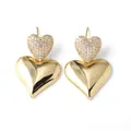 Elegantes pendientes de botón de doble corazón dorado con circonitas brillantes - Estilo Doble Corazón