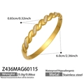 Detail view of 18k gold plated twisted rope bangle with zirconia and dimensions display - Twisted White Zirconia Style (Z436) / Gold
