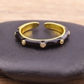 Verstelbare 18K vergulde koperen ring met zwart emaille afwerking en zirkoonsteen - Zwart