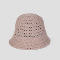 Gedetailleerde weergave van het ademende opengewerkte breisel van een gehaakte hoed - M (56-58cm) / Khaki
