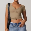 Slim fit khaki yoga t-shirt with buttoned U-neck and breathable brushed fabric - S / Camel Brown