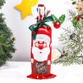 Dettaglio del copribottiglia natalizio rosso a maglia con Babbo Natale e auguri - Stile Babbo Natale (C1-2)