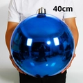 Große 40cm hellblaue Weihnachtskugel galvanisiert von Hand gehalten zum Größenvergleich - 1 Stück/Packung (40cm) / Glänzendes Blau