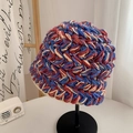 Sombrero de pescador de punto grueso en colores azul, rojo y beige para el invierno - Adulto (56-58CM) / Mezcla de Azul y Rojo