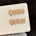Unghie finte fatte a mano con fiori di mandorlo su base perlata e decorazioni floreali - Extra Piccolo (XS) / Xingyun Huarou-Corto Ovale