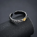Vintage adjustable hammer texture ring in black and gold finish with rock pattern - Touch of Gold (Adjustable Open) / Black & Gold