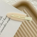 Fermaglio per capelli arcobaleno opaco arancione chiaro con base in metallo minimalista - Bianco neon