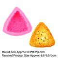 Molde de silicona rosa para bolas de arroz triángulo DIY y artesanía en resina - B293 / Rosa