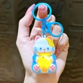 Simpatico portachiavi a forma di gatto blu luminoso con luce LED per borse - Gatto Luminoso - Blu