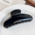 Elegant semi-circular black glossy hair claw clip made of high-quality resin material - 10.8cm / Black