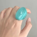 Minimalist oversized oval translucent resin ring in a refreshing sea blue finish - 18-18.5mm / Holographic Green
