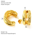 Macro detail of C-shaped woven gold earrings with 19mm size and stainless steel material - Woven C-Shape Style (SE844G)