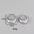 Detailed view of silver crescent hoop earrings with size 3.2cm x 2.8cm and 9g weight - E61-Silver