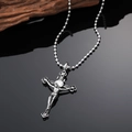 Collana vintage punk con pendente a croce in argento da uomo e catena a sfere su specchio - Croce in Pizzo