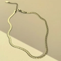 Collana a serpente piatta dorata con catena di estensione regolabile e finitura lucida - Stile a Forma di 8 / Argento