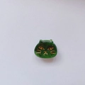 Cute forest green cat hair claw clip with golden face details for daily hairstyling - Green