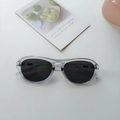 Vintage Oversize-Aviator-Sonnenbrille mit transparenten grauen Rahmen und dunklen Gläsern - Transparentes Grau