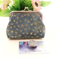 Denim star pattern coin purse with metal clasp closure and vintage style finish - Light Blue