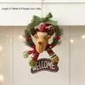 Couronne de Noël en rotin avec un renne en peluche et un panneau de bienvenue en bois - AGHH25-5 Renne avec panneau de bienvenue