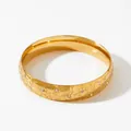 Brazalete de acero inoxidable dorado con grabado floral y circonitas brillantes - Estilo Dorado Floral de 14mm (SK1165)