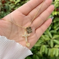 Collana placcata oro 18K con ciondolo a croce scintillante e targhetta Good Luck - Croce e Targhetta Buona Fortuna