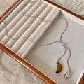 Collana a catena serpente d'argento con luna occhio di tigre e goccia in metallo - Collana con ciondolo a goccia in occhio di tigre a mezzaluna - circonferenza circa 80 cm