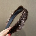 Brede donkerbruine gevlochten haarband met antislip tanden voor een stevige grip - Donkerbruin