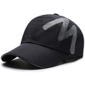 Gorra deportiva de malla negra transpirable con patrón geométrico gris reflectante - Azul Marino
