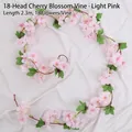 Guirnalda de cerezo artificial rosa claro de 2,3m con 18 flores de seda realistas - 90 Flores Enredadera de Cerezo / Rosa Claro