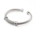 Minimalistische zilveren roestvrijstalen mesh armband met gevlochten gedraaide textuur - Zilver