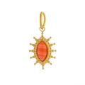 Detail eines vergoldeten Sternenanhängers mit ovalem orangefarbenem Naturstein - Gold + Orangerot (WP36892BQ8)