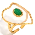 18K vergoldeter Edelstahlring mit grünem Acrylherz und gehämmerter Textur, verstellbar - Transparenter Acryl Grüner Edelstein Herz Offener Ring (R5178) / Gold