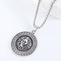 Collana con ciondolo testa di leone vintage argento e motivo a greca classica - Colore Acciaio (Con Catena 0,35 * 60 cm)