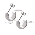 Pendientes minimalistas de plata en forma de C en acero inoxidable pulido - Color Acero