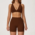 Ensemble de yoga marron chocolat avec haut en V et short de sport taille haute - S / Soutien-gorge + Short / Brun Caramel