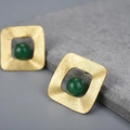 Minimalist square S925 silver stud earring in golden finish with a green stone inlay - Lfja0085a2 / 925 Silver