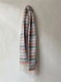 Dicker bunter karierter Winterschal mit rosa-blauen Streifen und Fransen - Blau & Rosa
