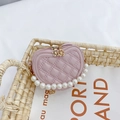 Pink heart-shaped quilted girl's crossbody bag with pearl handle and metal chain - Pink