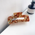 Retro marble pattern rectangular hair claw clip with cutout design in brown and beige - 10.5cm / Floral Light Brown